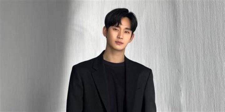 Find Out: Kim Soo Hyun's Agency!