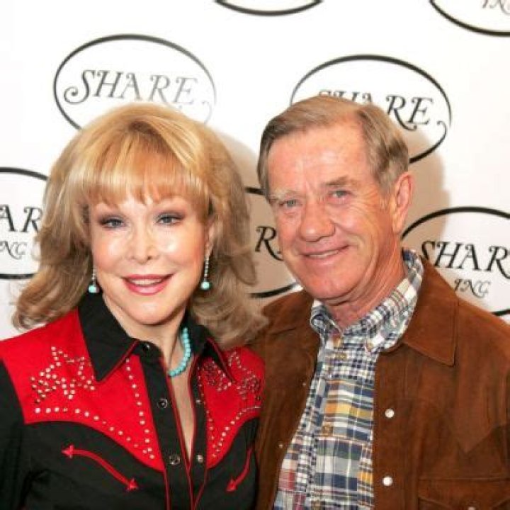 Jon Eicholtz: The Painful Past Of His Wife