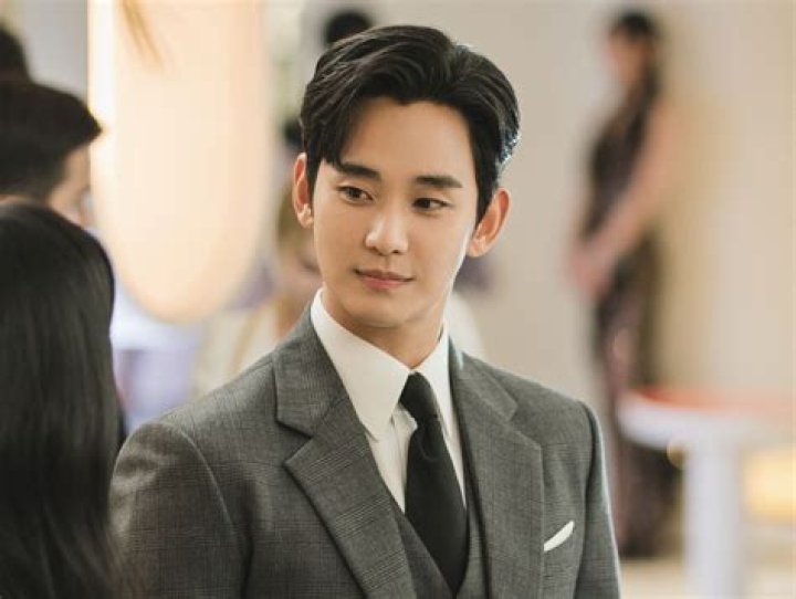 Kim Soo Hyun's Family: Unveiling The Legacy Behind The Star Actor