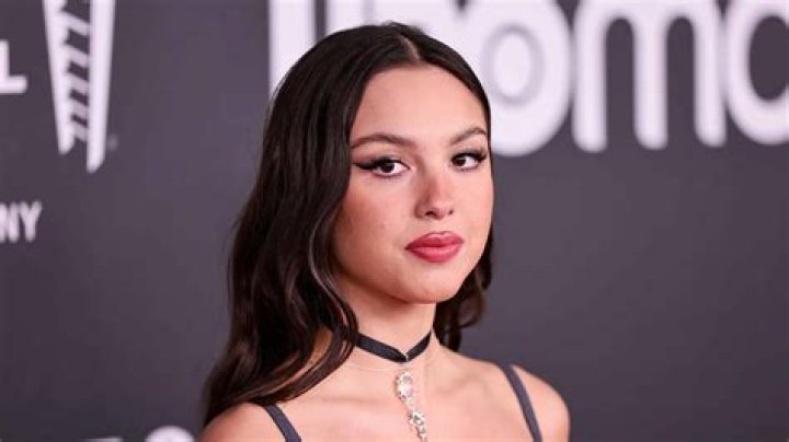 Olivia Rodrigo's Mother: A Close Bond Explored